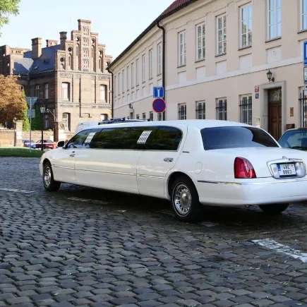 Limo Lincoln